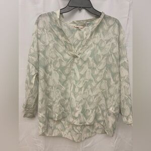 GAP Cream and Green Patterned Blouse